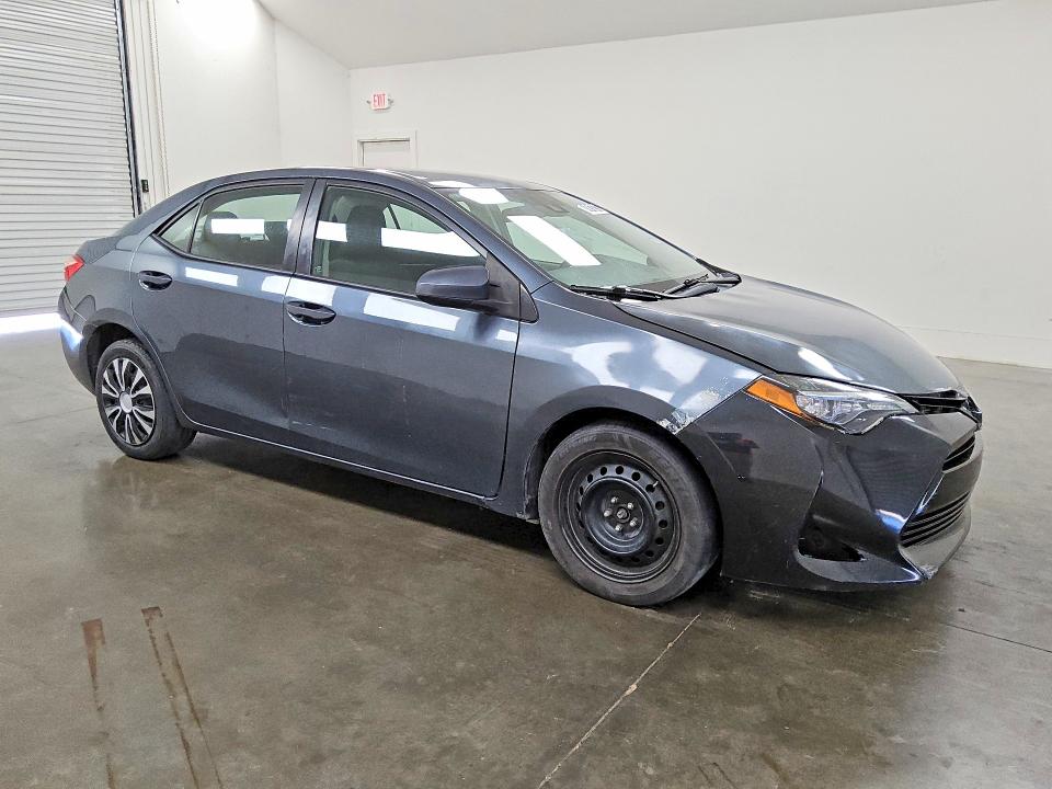2017 Toyota Corolla მანქანა იყიდება აუქციონზე, vin: 2T1BURHE9HC889318, აუქციონის ნომერი: 61813216
