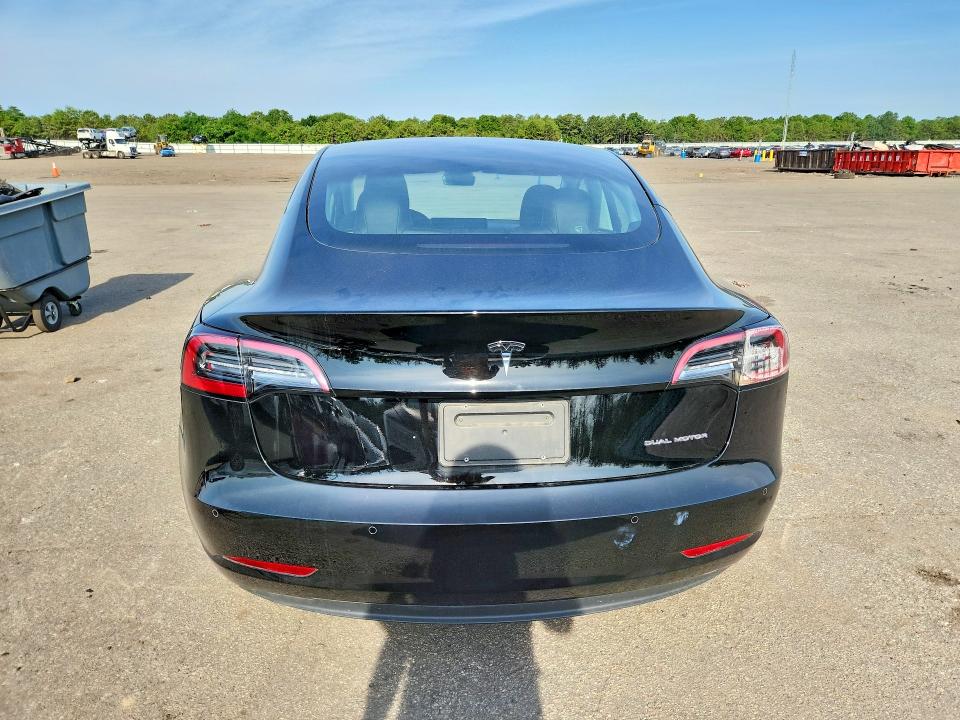 60860096 :رقم المزاد ، 5YJ3E1EB2NF203480 vin ، 2022 Tesla Model 3 مزاد بيع
