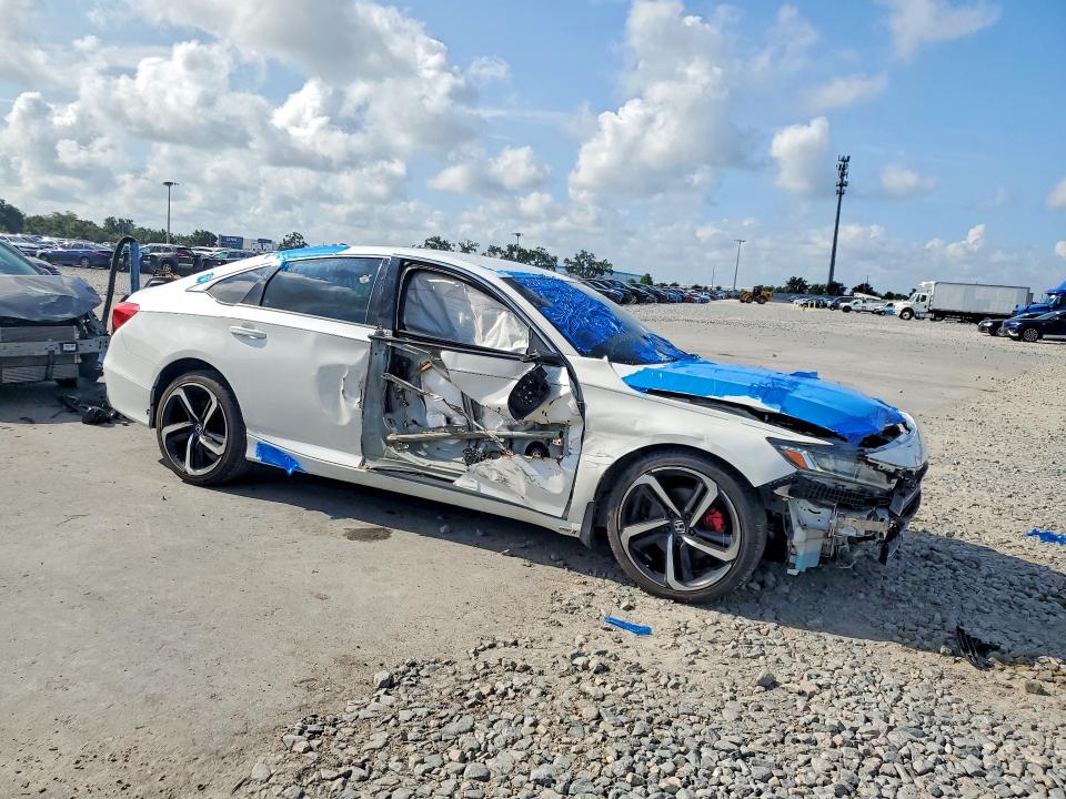 Продаж на аукціоні авто 2021 Honda Accord, vin: 1HGCV1F32MA104562, номер лоту: 62320436
