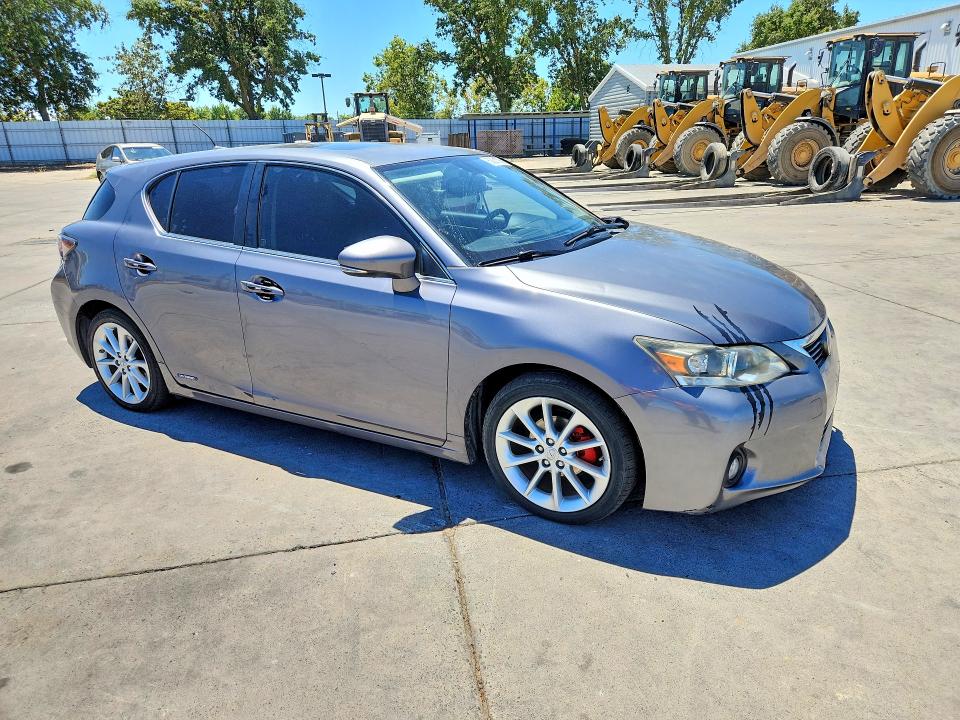 2014 Lexus Ct მანქანა იყიდება აუქციონზე, vin: JTHKD5BHXE2196584, აუქციონის ნომერი: 60031336