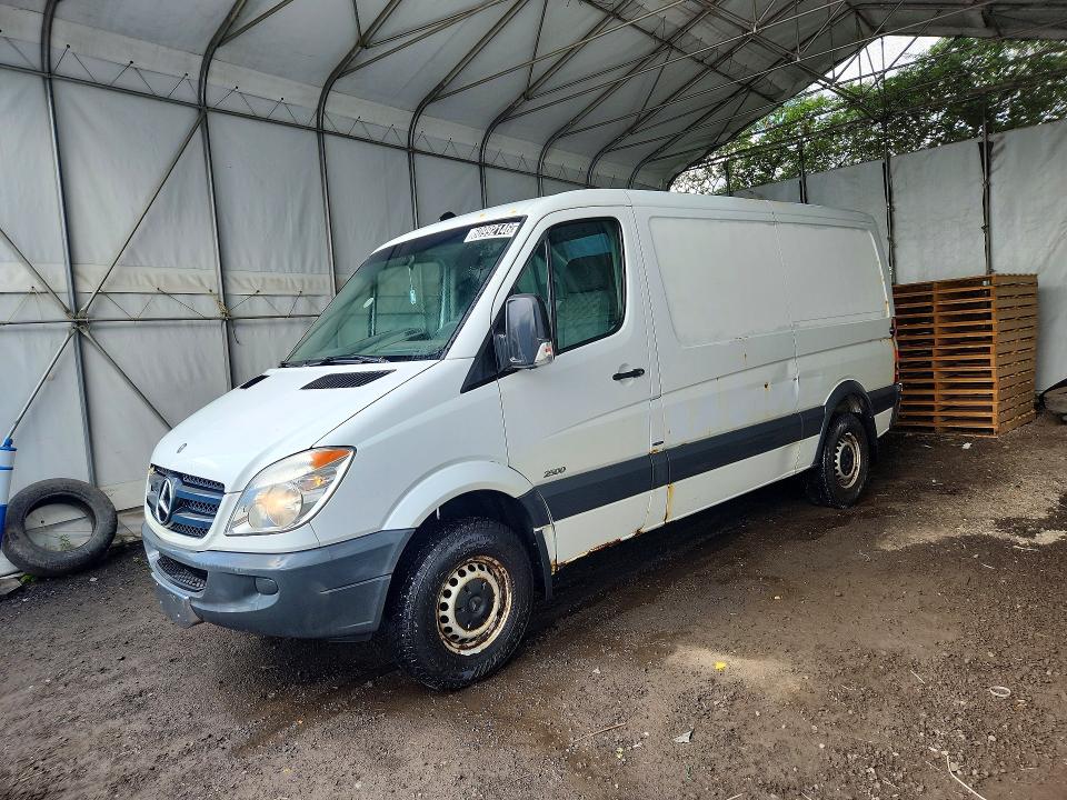 60992146 :رقم المزاد ، WD3BE7CC2D5734795 vin ، 2013 Mercedes-benz Sprinter مزاد بيع