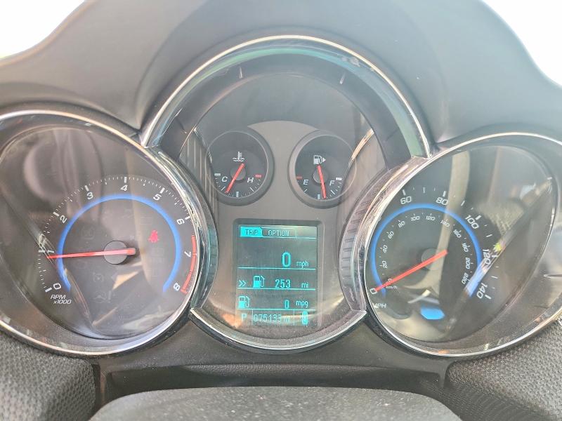 63016286 :رقم المزاد ، 1G1PE5SB8F7260862 vin ، 2015 Chevrolet Cruze مزاد بيع