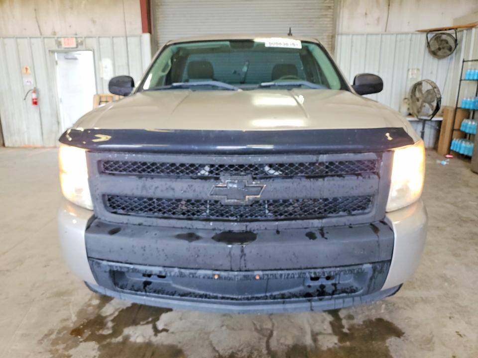 Продажа на аукционе авто 2008 Chevrolet Silverado, vin: 1GCEC14C08Z200262, номер лота: 60885816