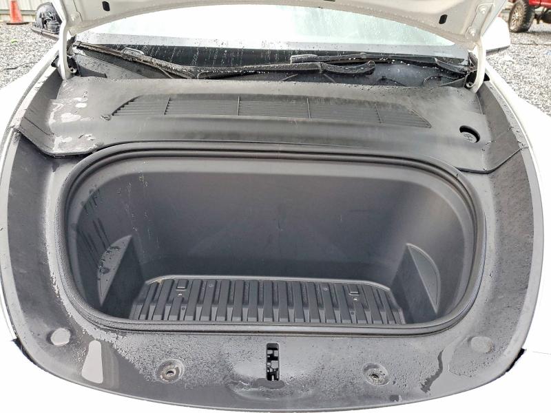 61295666 :رقم المزاد ، 7SAYGDEEXNA017150 vin ، 2022 Tesla Model Y مزاد بيع