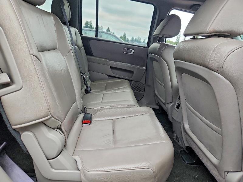 62306756 :رقم المزاد ، 5FNYF4H55CB013633 vin ، 2012 Honda Pilot مزاد بيع