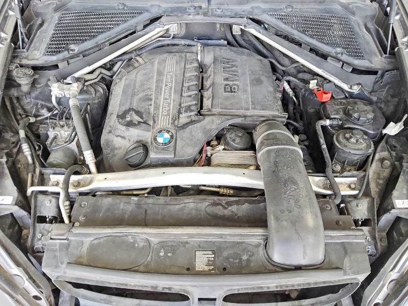 60903966 :رقم المزاد ، 5UXZV4C51CL752203 vin ، 2012 Bmw X5 مزاد بيع