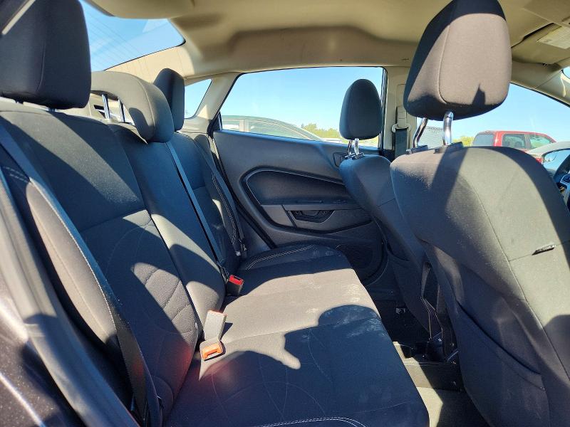 62083836 :رقم المزاد ، 3FADP4BJ8HM145229 vin ، 2017 Ford Fiesta مزاد بيع