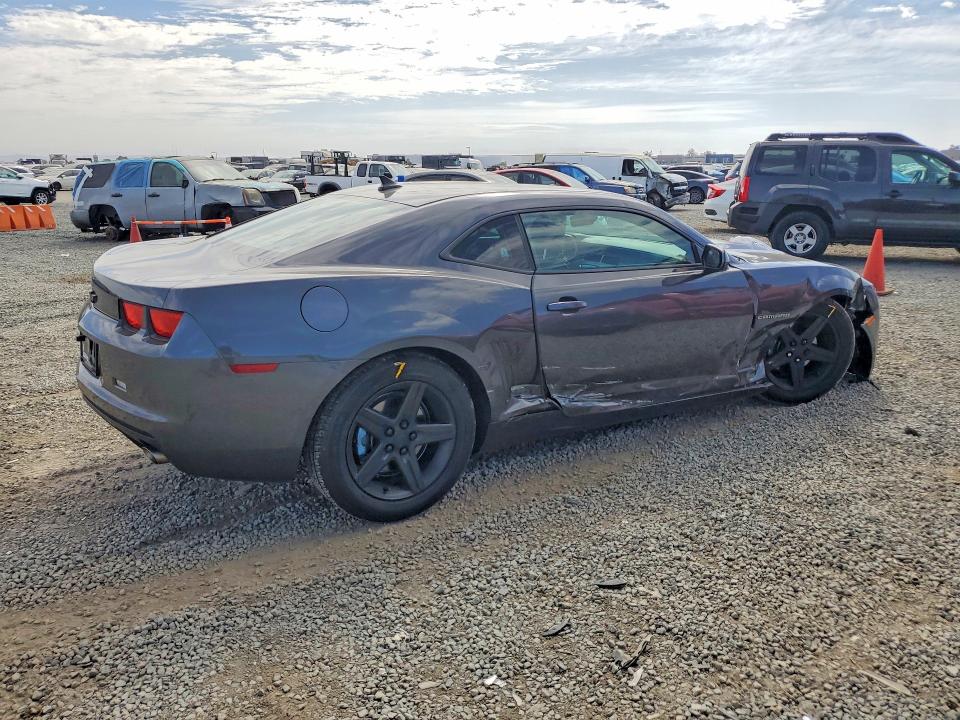 2010 Chevrolet Camaro მანქანა იყიდება აუქციონზე, vin: 2G1FB1EV8A9163817, აუქციონის ნომერი: 62641816