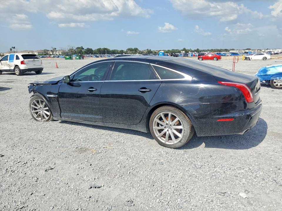 60313876 :رقم المزاد ، SAJWA2GB8BLV01845 vin ، 2011 Jaguar Xjl مزاد بيع
