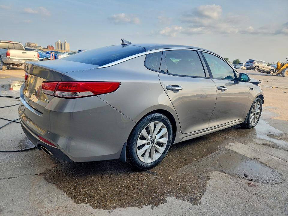 Продажа на аукционе авто 2016 Kia Optima, vin: 5XXGU4L31GG052570, номер лота: 63115936