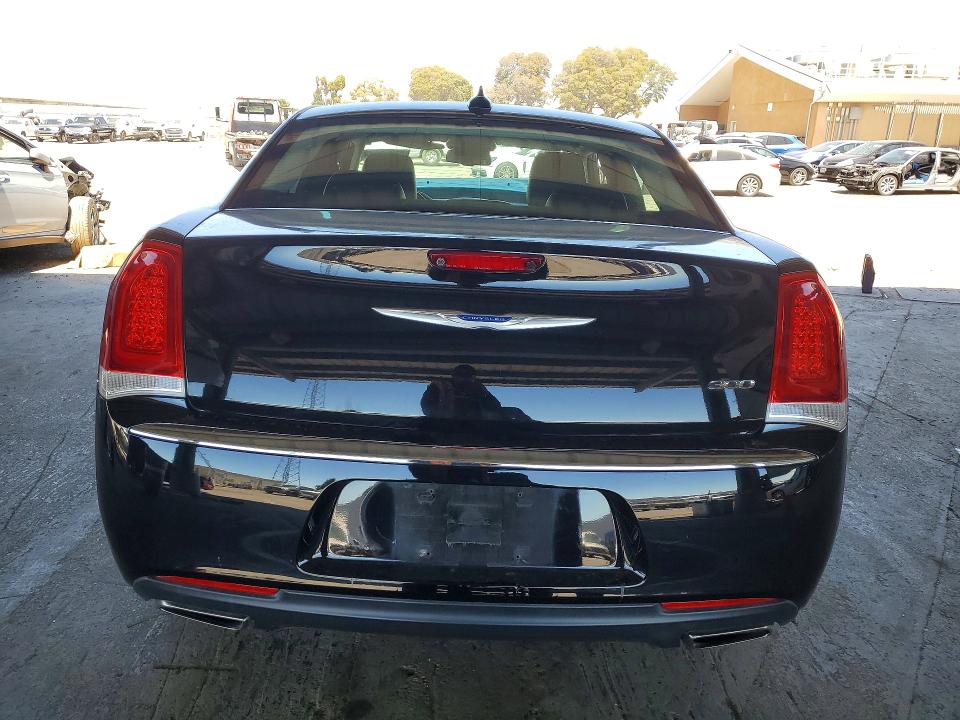 85986435 :رقم المزاد ، 2C3CCAEG1KH528407 vin ، 2019 Chrysler 300 مزاد بيع