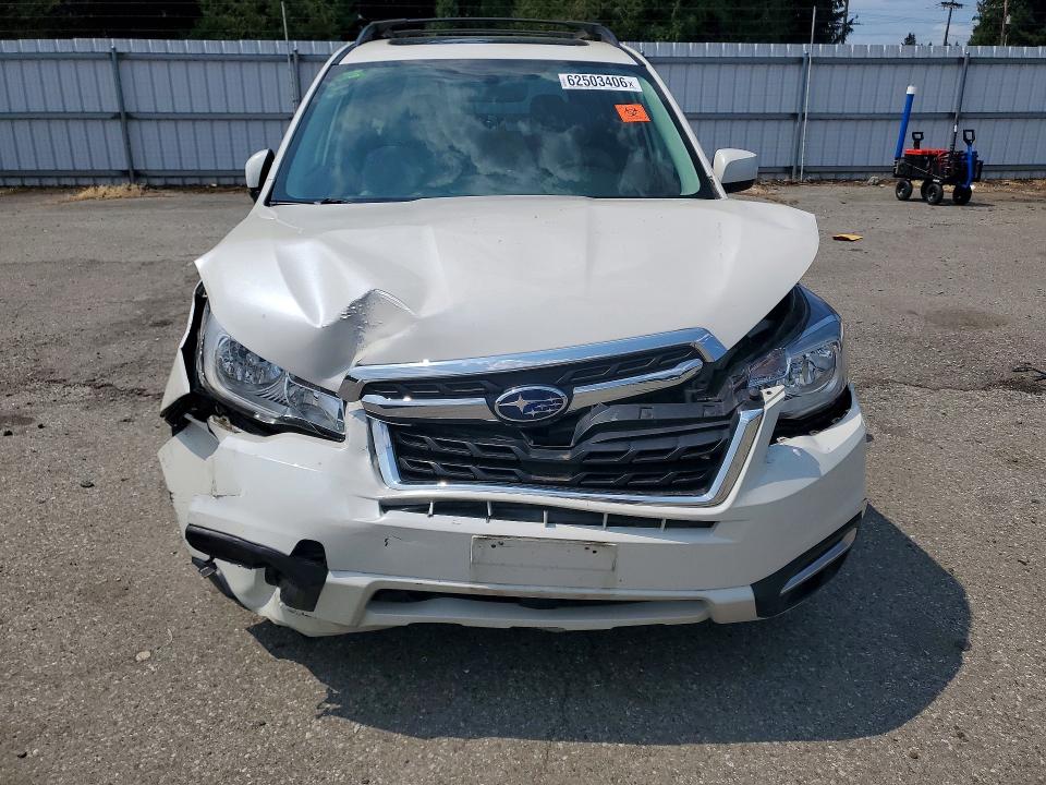 2018 Subaru Forester მანქანა იყიდება აუქციონზე, vin: JF2SJAECXJH424319, აუქციონის ნომერი: 62503406