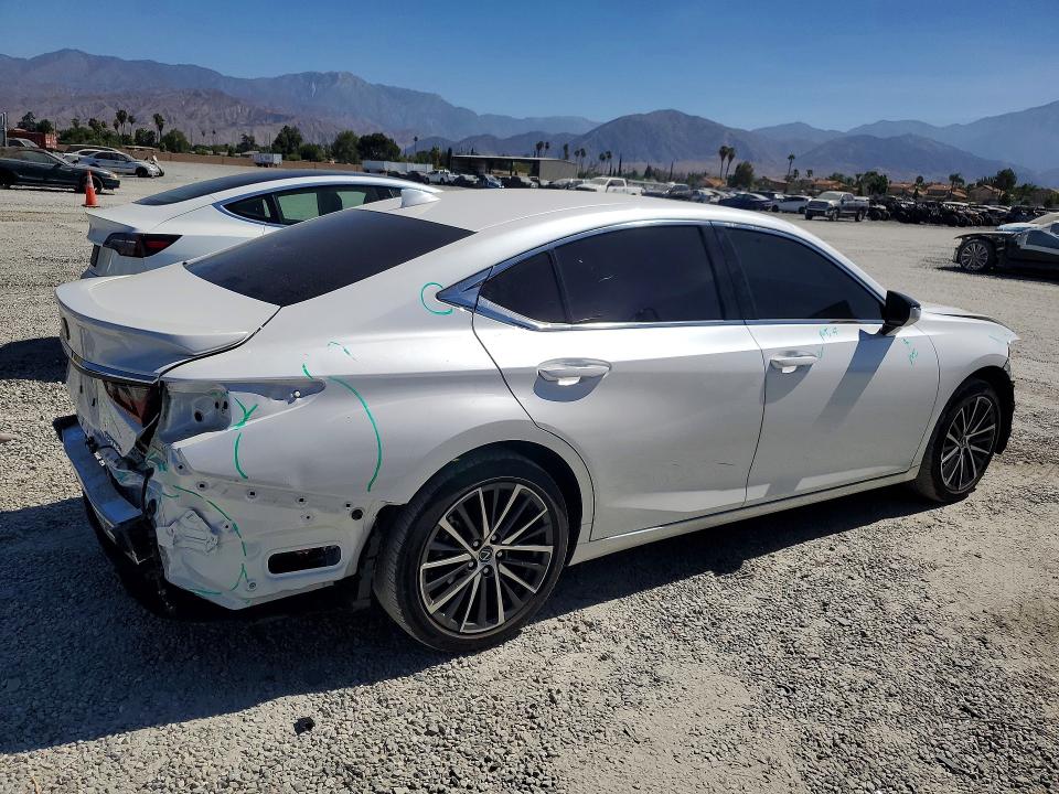 2025 Lexus Es 300h მანქანა იყიდება აუქციონზე, vin: 58ADA1C16SU070837, აუქციონის ნომერი: 62706416