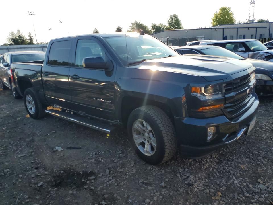 Продажа на аукционе авто 2017 Chevrolet Silverado, vin: 3GCUKREC0HG187055, номер лота: 61106126