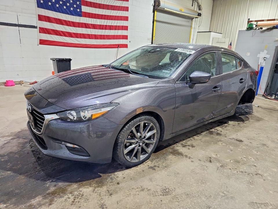 2018 Mazda 3 მანქანა იყიდება აუქციონზე, vin: 3MZBN1V33JM239024, აუქციონის ნომერი: 61993536