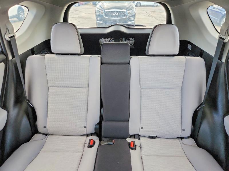 Auction sale of the 2017 Toyota Rav4, vin: 2T3RFREV0HW562535, lot number: 63329216
