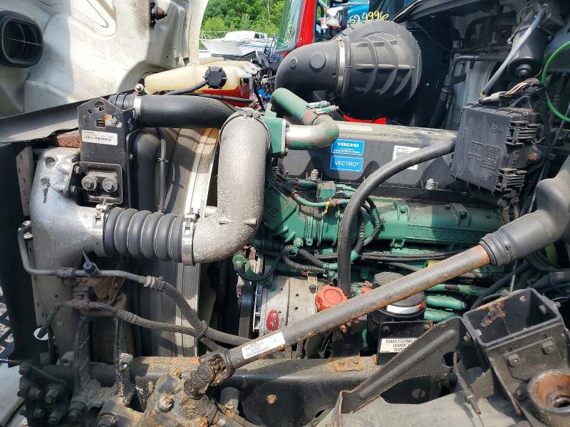 2014 Volvo Vn მანქანა იყიდება აუქციონზე, vin: 4V4M19EG9EN170154, აუქციონის ნომერი: 61046836