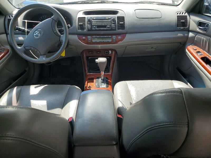 2005 Toyota Camry მანქანა იყიდება აუქციონზე, vin: 4T1BE30K55U584923, აუქციონის ნომერი: 62684986