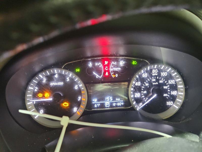 2015 Nissan Sentra მანქანა იყიდება აუქციონზე, vin: 3N1AB7AP5FY368274, აუქციონის ნომერი: 63025276