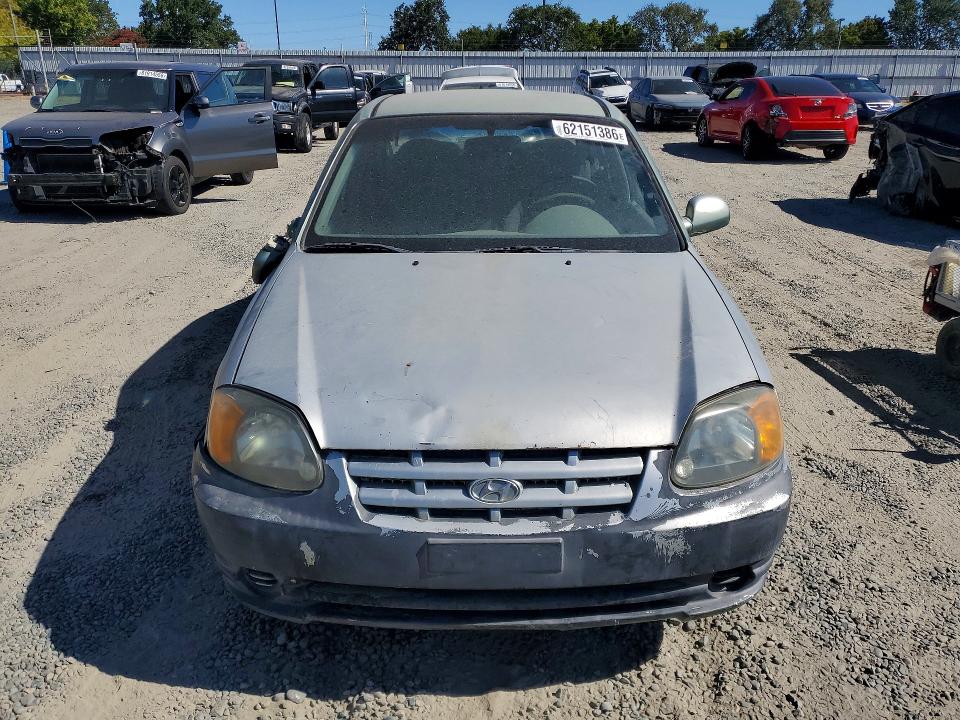 62151386 :رقم المزاد ، KMHCG45C73U457867 vin ، 2003 Hyundai Accent مزاد بيع