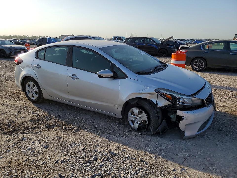 Aukcja sprzedaży 2017 Kia Forte, vin: 3KPFK4A7XHE041889, numer aukcji: 61510086