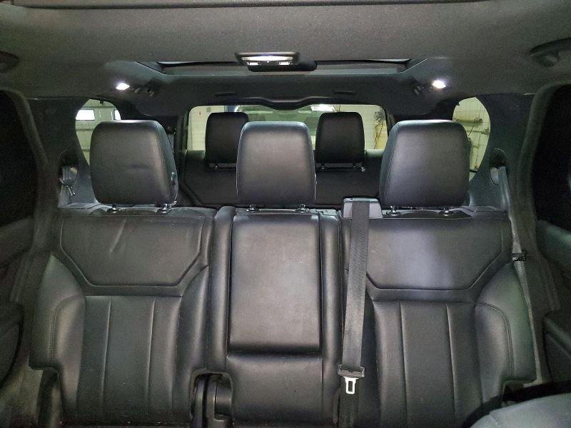 61754606 :رقم المزاد ، SALRRBBV8HA013305 vin ، 2017 Land Rover Discovery مزاد بيع