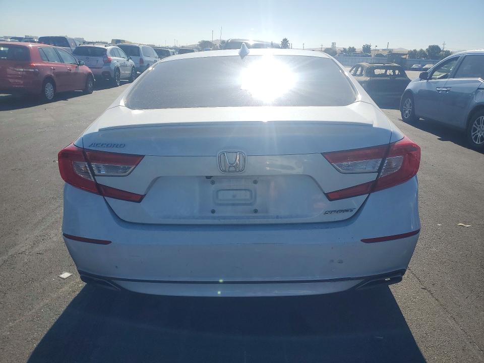 Продаж на аукціоні авто 2019 Honda Accord, vin: 1HGCV1F38KA142648, номер лоту: 61167166