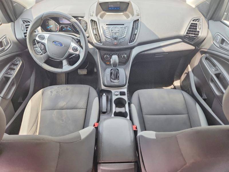 62252696 :رقم المزاد ، 1FMCU0F77GUA52679 vin ، 2016 Ford Escape مزاد بيع