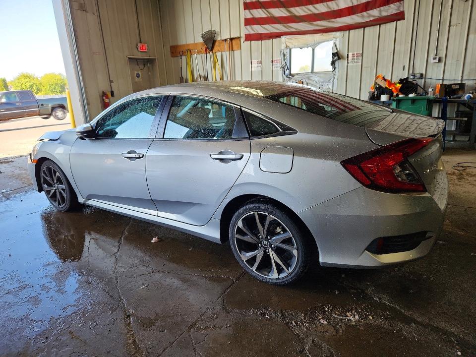 62473666 :رقم المزاد ، 19XFC2F89ME002918 vin ، 2021 Honda Civic مزاد بيع