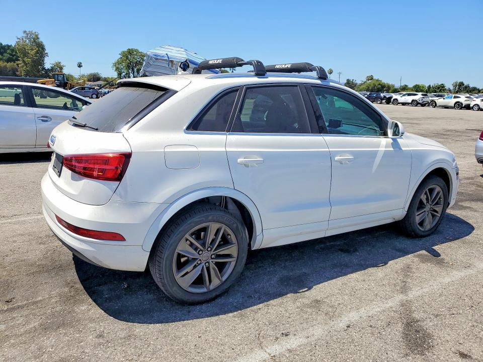 Продажа на аукционе авто 2017 Audi Q3, vin: WA1HCCFS9HR005008, номер лота: 59663646