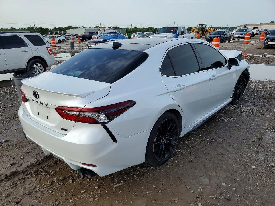 2023 Toyota Camry მანქანა იყიდება აუქციონზე, vin: 4T1K61AK7PU800032, აუქციონის ნომერი: 60517016