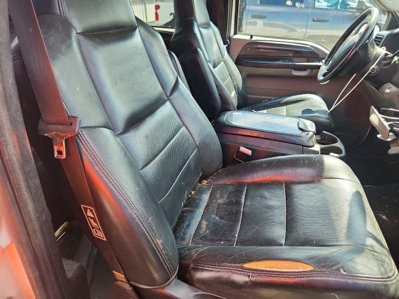 Продажа на аукционе авто 2003 Ford F350, vin: 1FTWW33P23EB52324, номер лота: 61932916