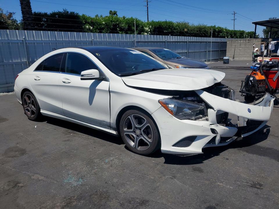 Продаж на аукціоні авто 2014 Mercedes-benz Cla, vin: WDDSJ4EBXEN118144, номер лоту: 60626486