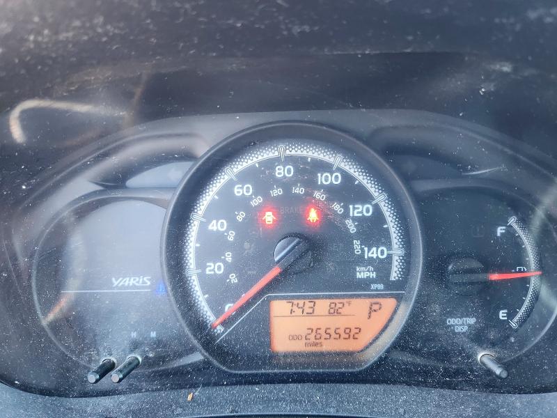 Продаж на аукціоні авто 2015 Toyota Yaris, vin: VNKKTUD33FA032902, номер лоту: 61780246