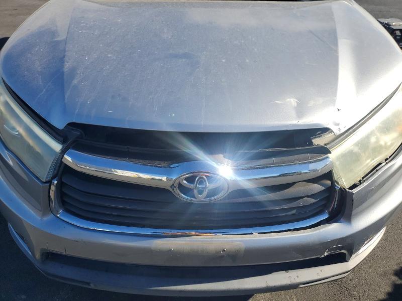 Продажа на аукционе авто 2015 Toyota Highlander, vin: 5TDJKRFH7FS113417, номер лота: 62480686