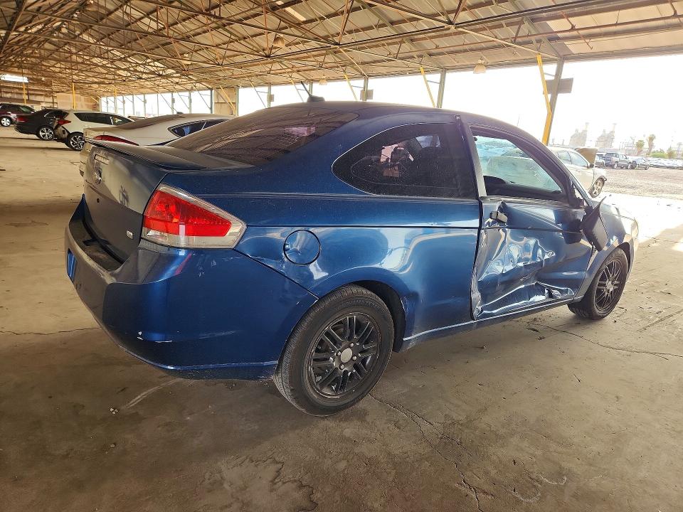 60385626 :رقم المزاد ، 1FAHP33N18W179039 vin ، 2008 Ford Focus مزاد بيع