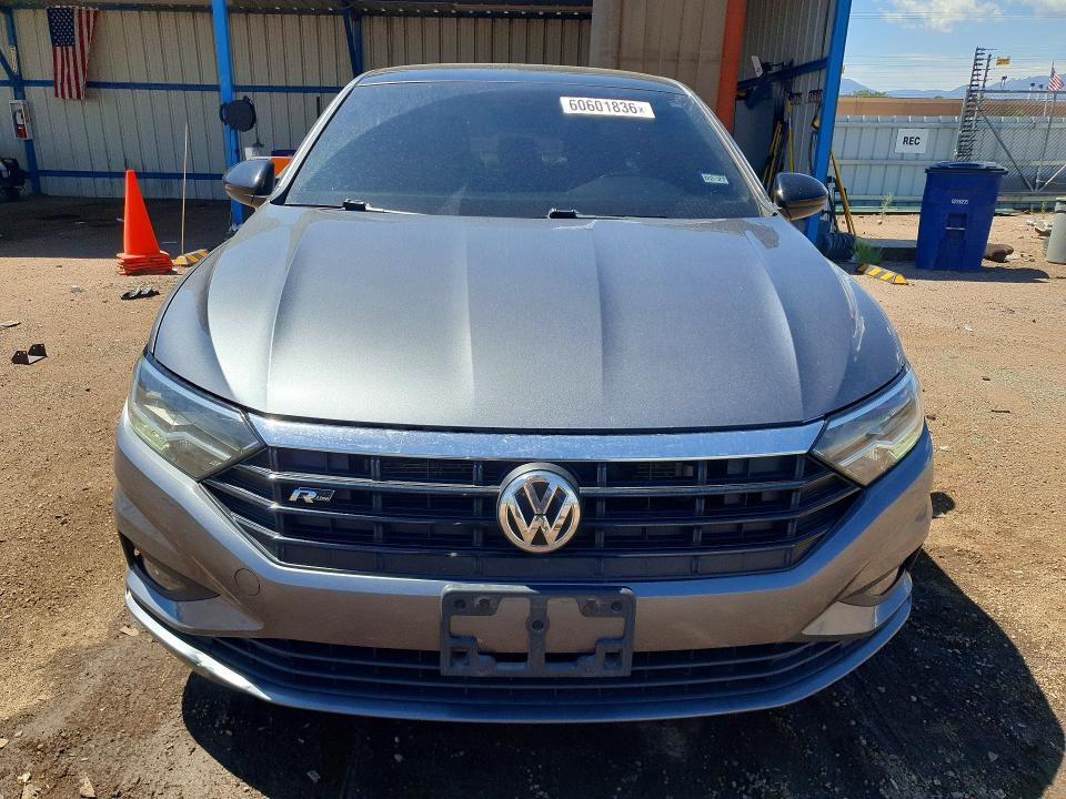 60601836 :رقم المزاد ، 3VWC57BU4MM095072 vin ، 2021 Volkswagen Jetta مزاد بيع