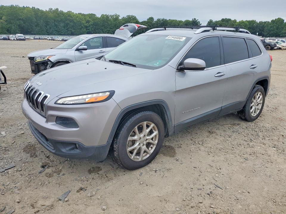 61946866 :رقم المزاد ، 1C4PJMCS5EW193122 vin ، 2014 Jeep Cherokee مزاد بيع