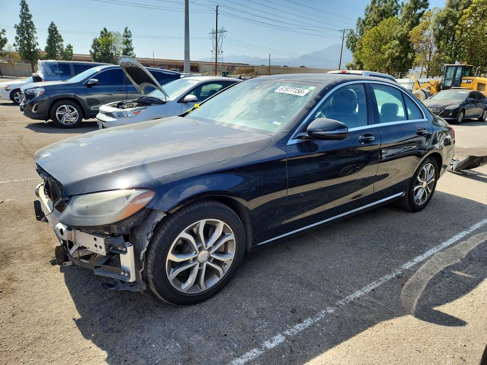 61977156 :رقم المزاد ، 55SWF4JB9GU157648 vin ، 2016 Mercedes-benz C مزاد بيع