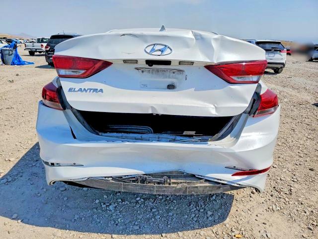 Продажа на аукционе авто 2018 Hyundai Elantra, vin: 5NPD84LF6JH354000, номер лота: 60564046