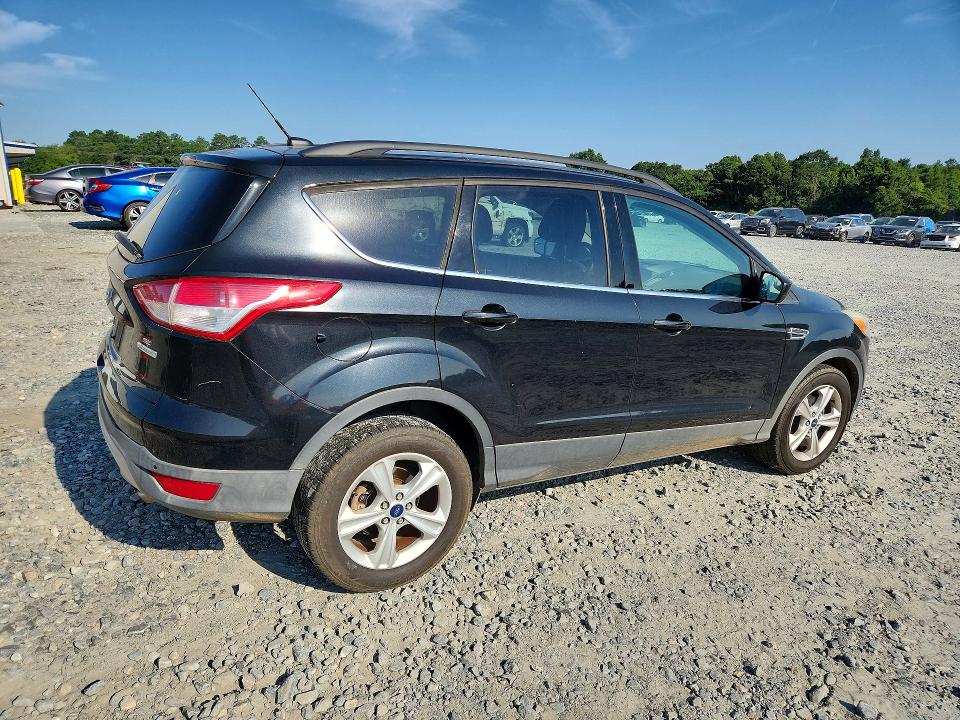 60237126 :رقم المزاد ، 1FMCU0GX7EUA58185 vin ، 2014 Ford Escape مزاد بيع