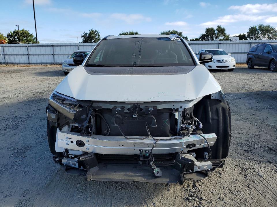 2026 Toyota Bz მანქანა იყიდება აუქციონზე, vin: JTMBCAEB0TJ014740, აუქციონის ნომერი: 59604746