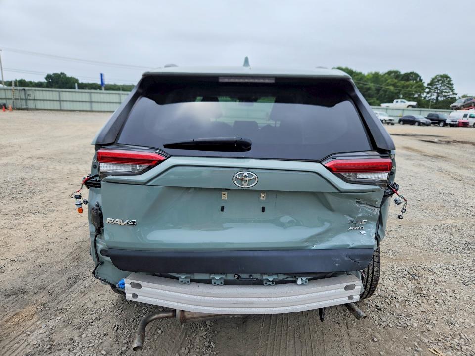 Продажа на аукционе авто 2019 Toyota Rav4, vin: JTMP1RFV0KD504420, номер лота: 61186936