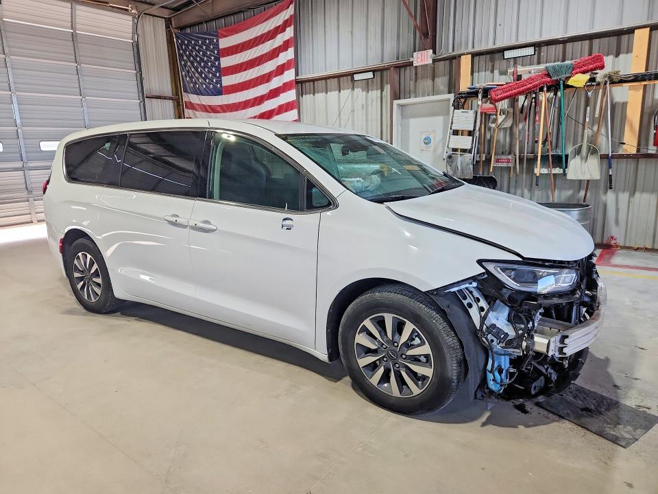 2024 Chrysler Pacifica მანქანა იყიდება აუქციონზე, vin: 2C4RC1S78RR158149, აუქციონის ნომერი: 61771856
