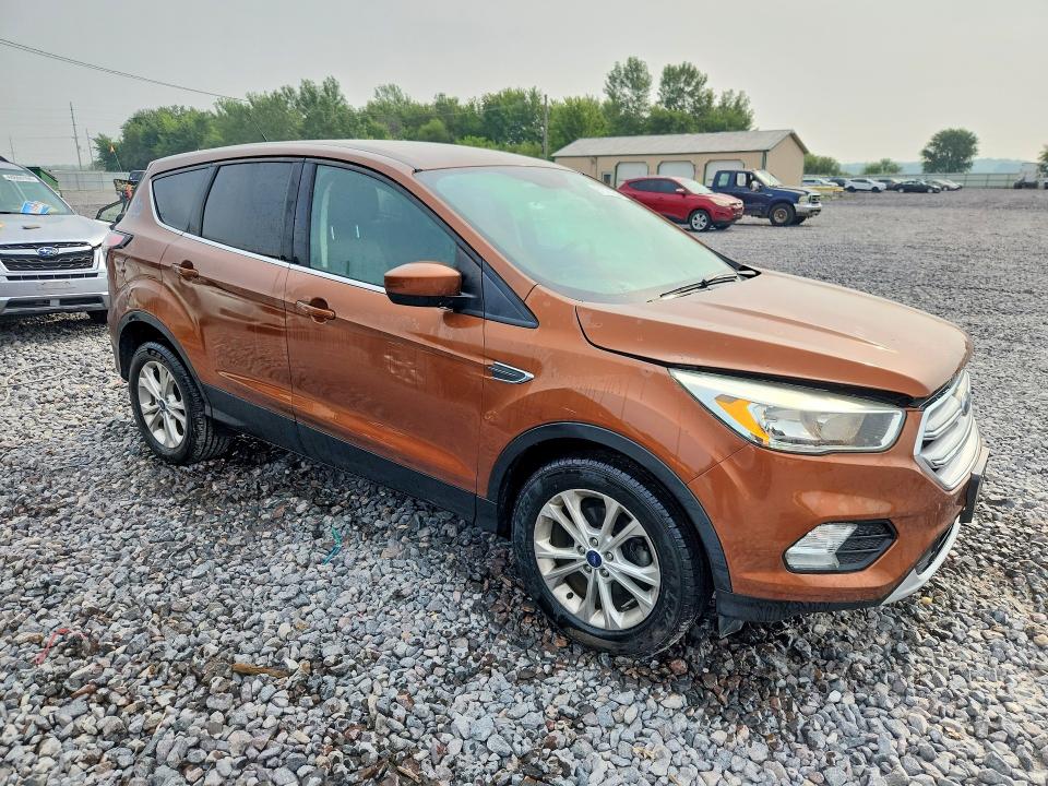 Aukcja sprzedaży 2017 Ford Escape, vin: 1FMCU0GD8HUC37975, numer aukcji: 61378356