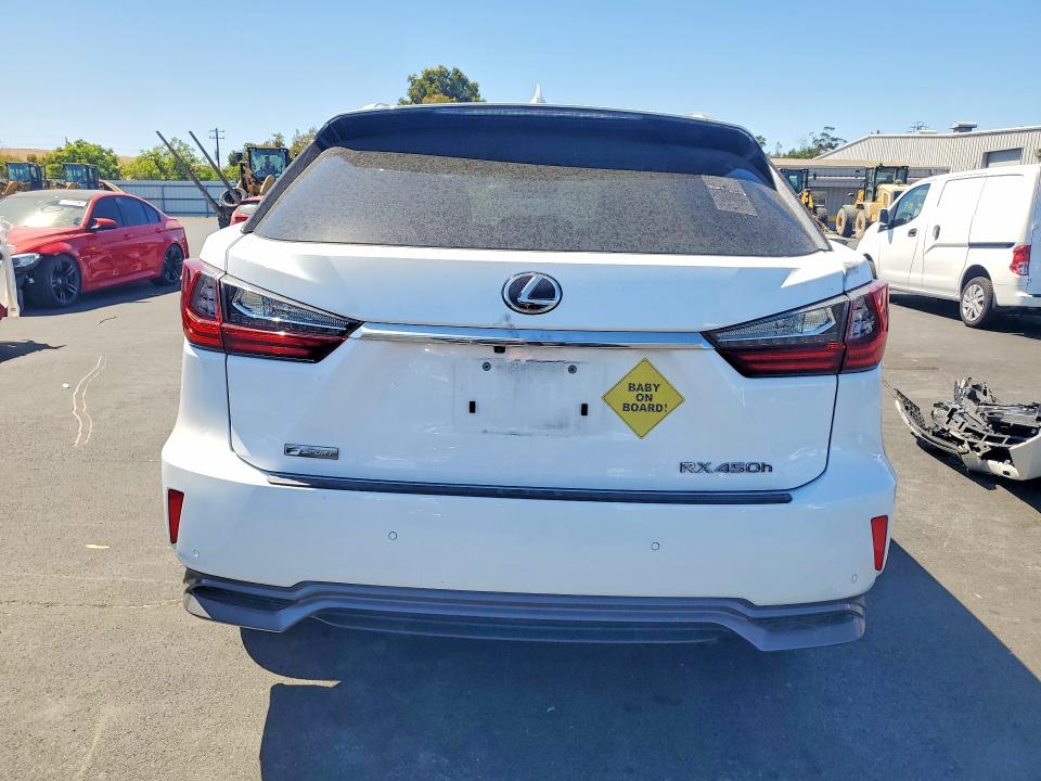 62872486 :رقم المزاد ، 2T2BGMCAXKC040624 vin ، 2019 Lexus Rx 450h مزاد بيع
