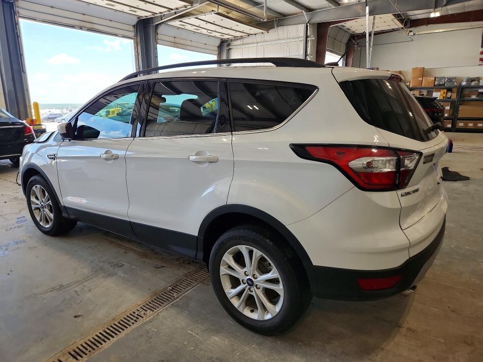 Продажа на аукционе авто 2018 Ford Escape, vin: 1FMCU9GD4JUB72729, номер лота: 59579426