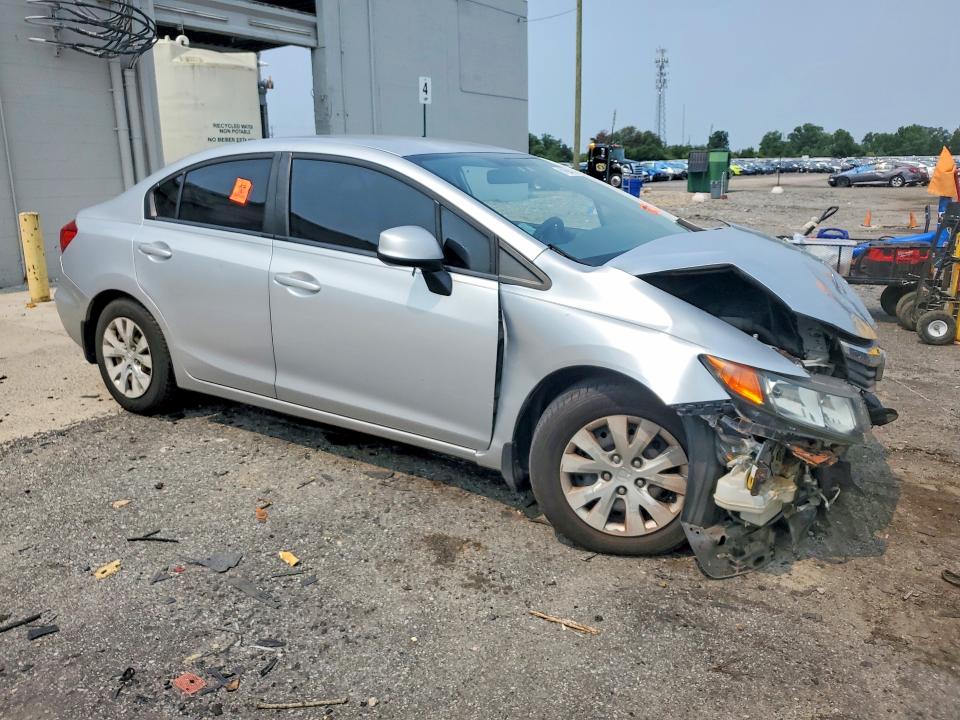 Продажа на аукционе авто 2012 Honda Civic, vin: 2HGFB2F53CH591655, номер лота: 61894026