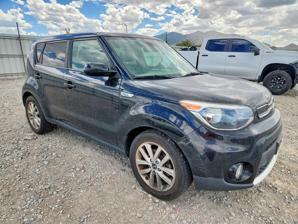 Продажа на аукционе авто 2017 Kia Soul, vin: KNDJP3A58H7465348, номер лота: 60090556