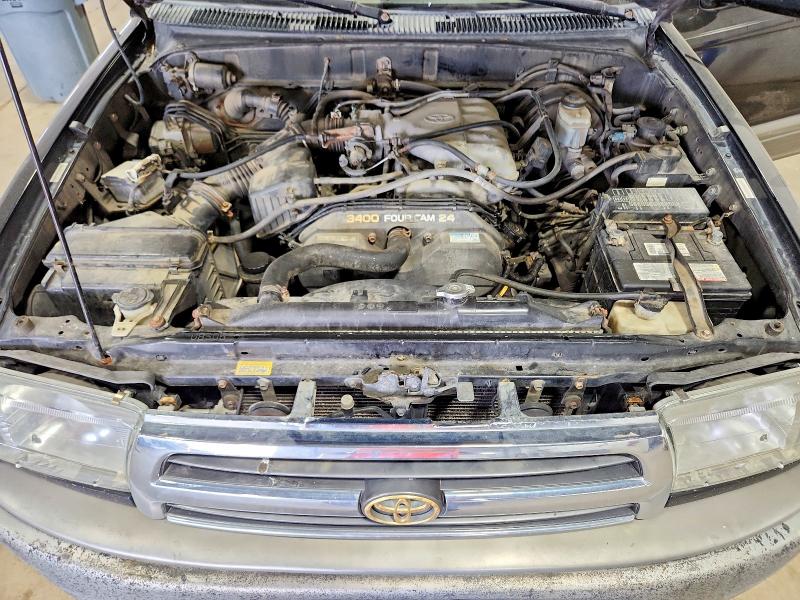 1999 Toyota 4runner მანქანა იყიდება აუქციონზე, vin: JT3GN87R3X0134244, აუქციონის ნომერი: 63340936
